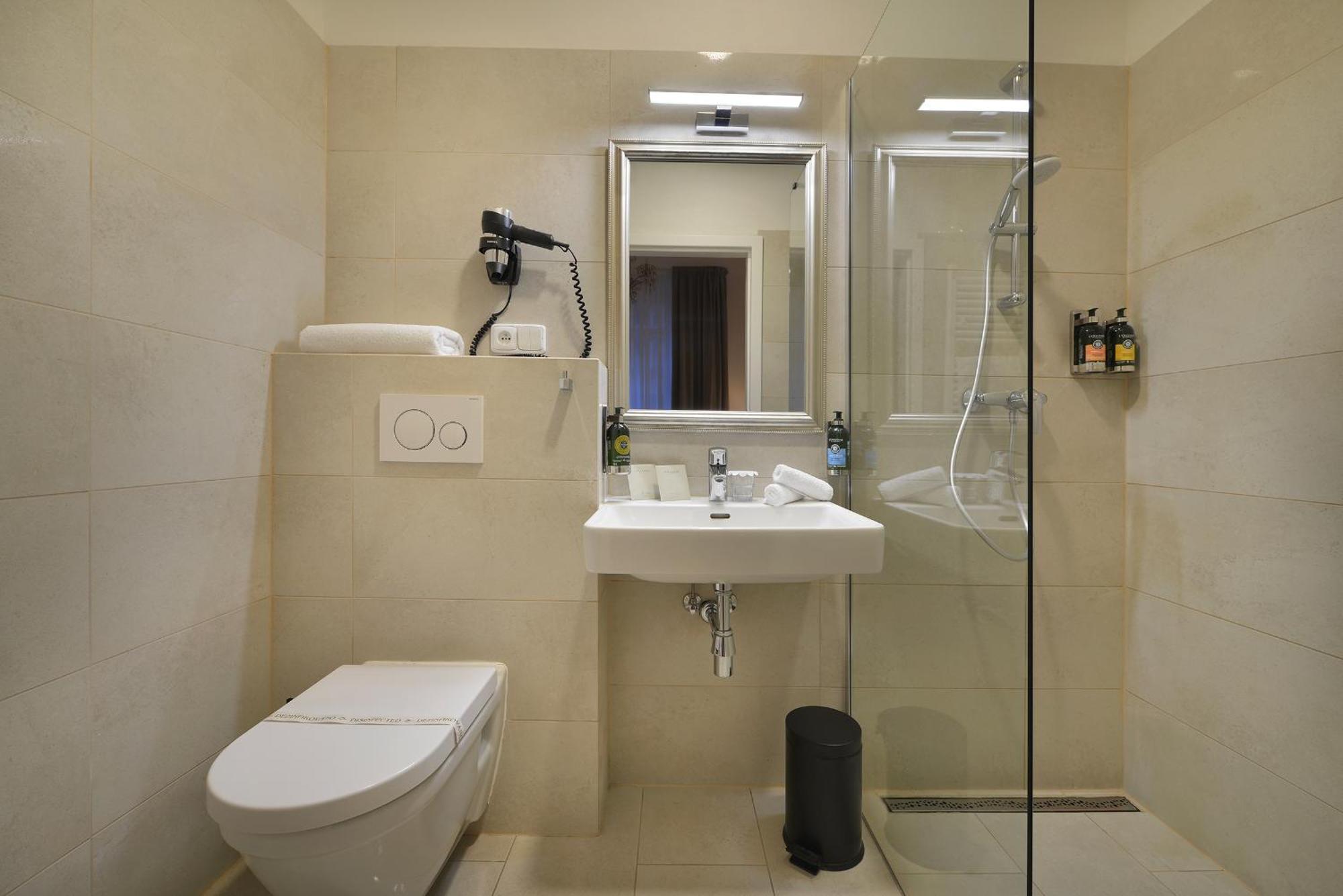 Old Town By Little King Aparthotel 3*